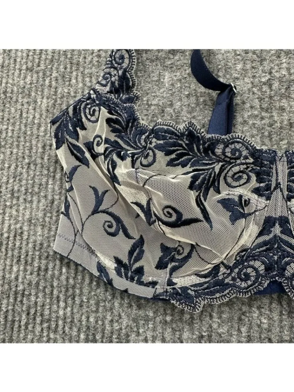 Soma Sensuous Lace Unlined Navy Light Nude Bra Underwire Sexy Womens Sz 36D NEW
